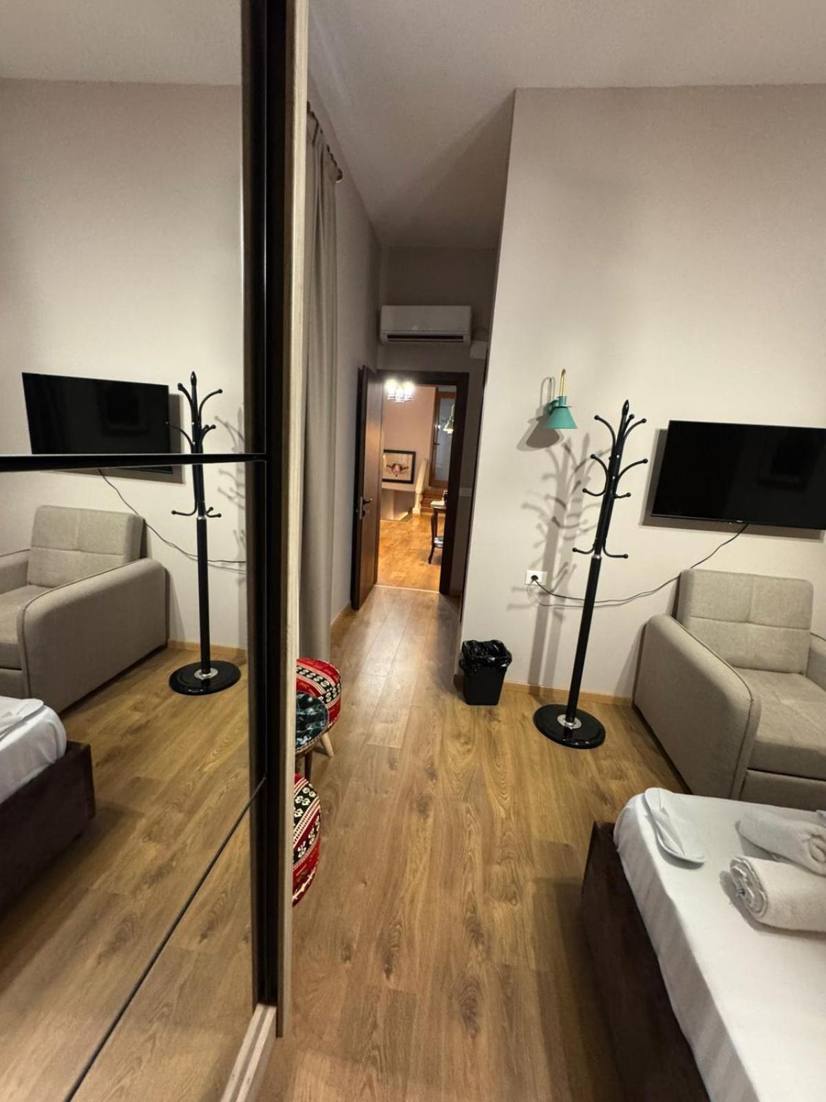 Garden Boutique 3* Тирана